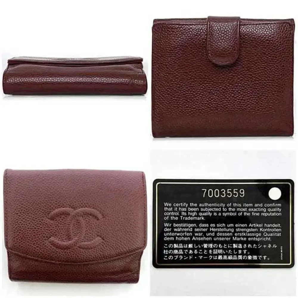 CHANEL Red Caviar Leather Logo Wallet